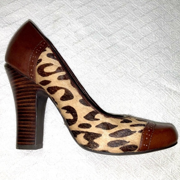 FOSSIL Heels - Picture 2 of 16